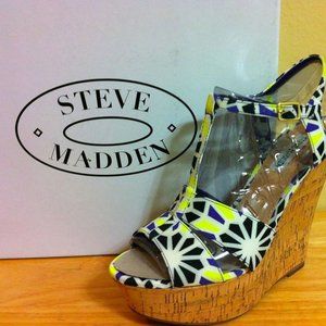 STEVE MADDEN WOMEN'S PICNIKIN WEDGIES WHITE MULITI